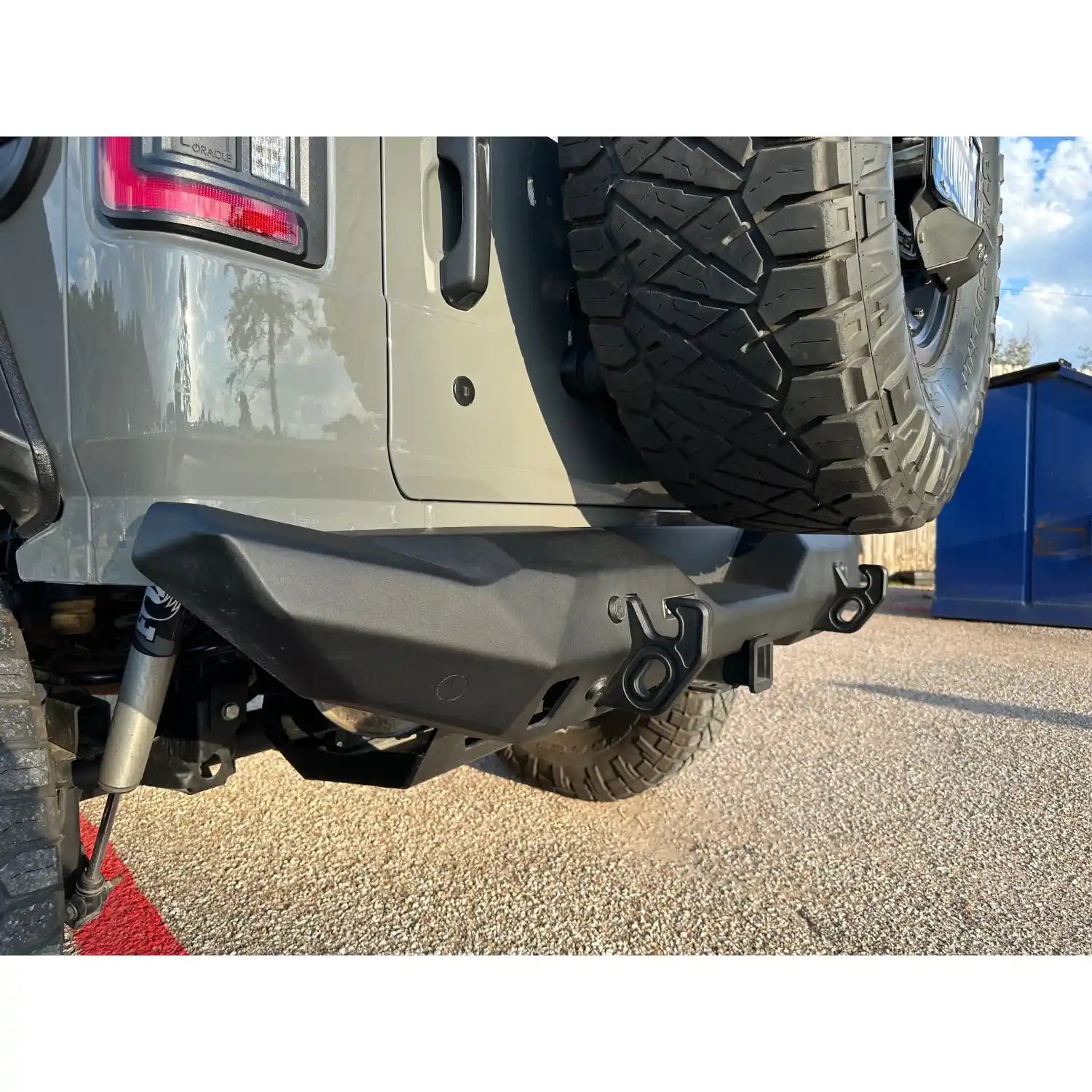 side view of rear stubby bumper