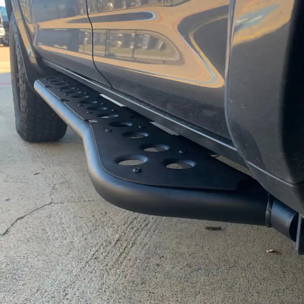 close-up view of the step edition rock slider