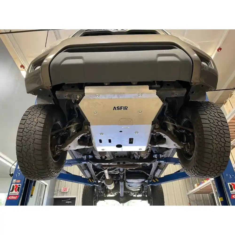 Asfir 4x4 Tacoma front skid plate installed on chassis with brackets detail