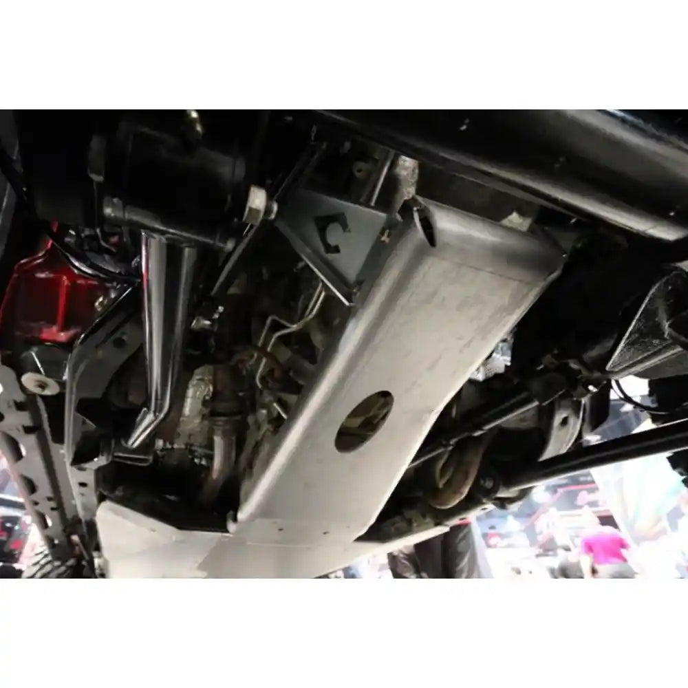 close-up view of the bellypan front