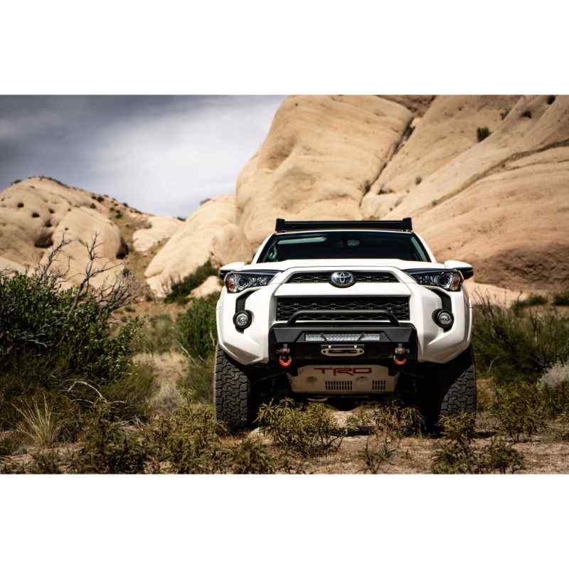 Body Armor 2014-2023 Toyota 4 Runner Hiline Front Winch Bumper Closed View