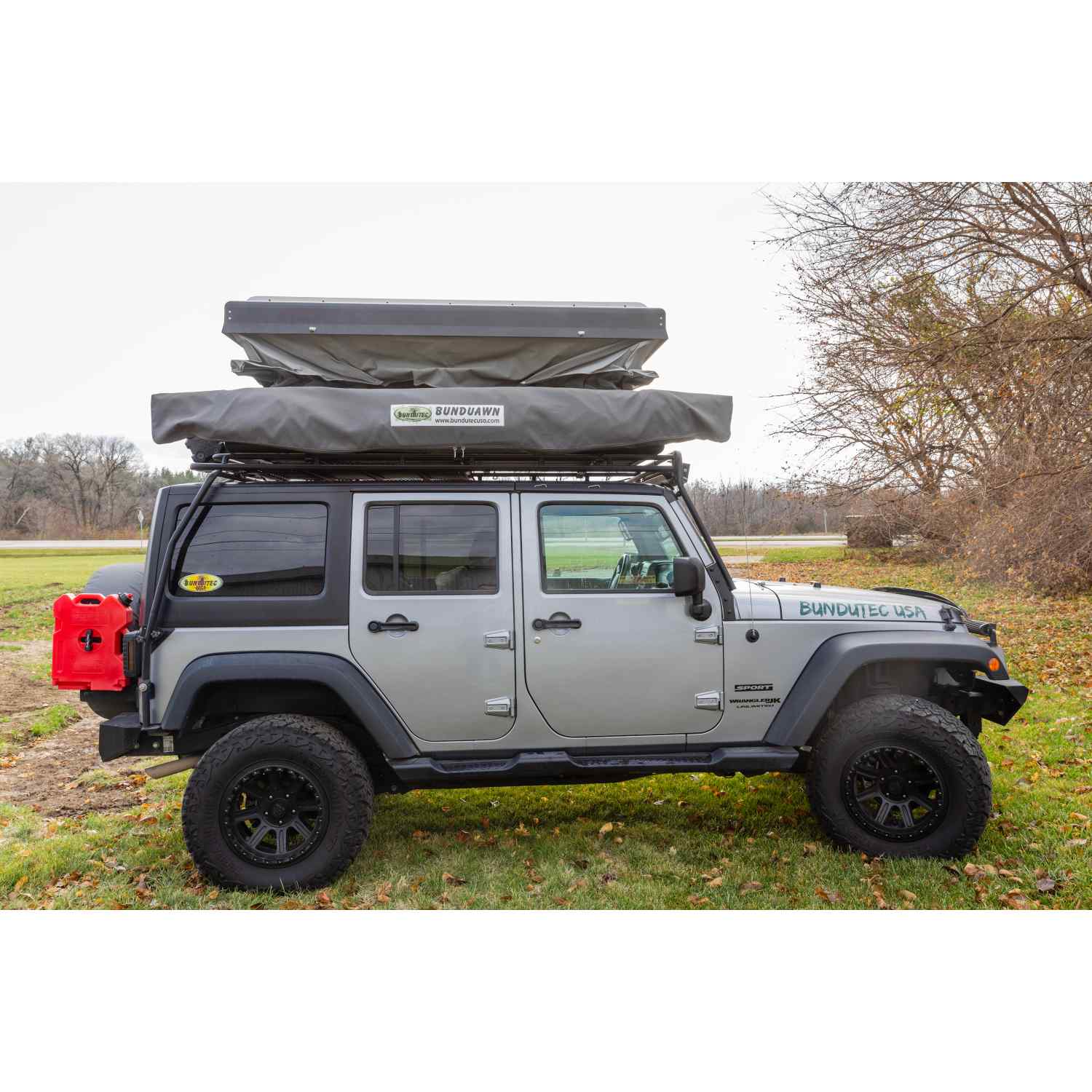 bundutec dachzelt Bundutec BunduTop: Luxury Electric Roof Top Tent for Camping — ExtrailAuto