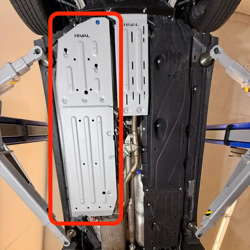 Driver-side long aluminum skid plate highlighted