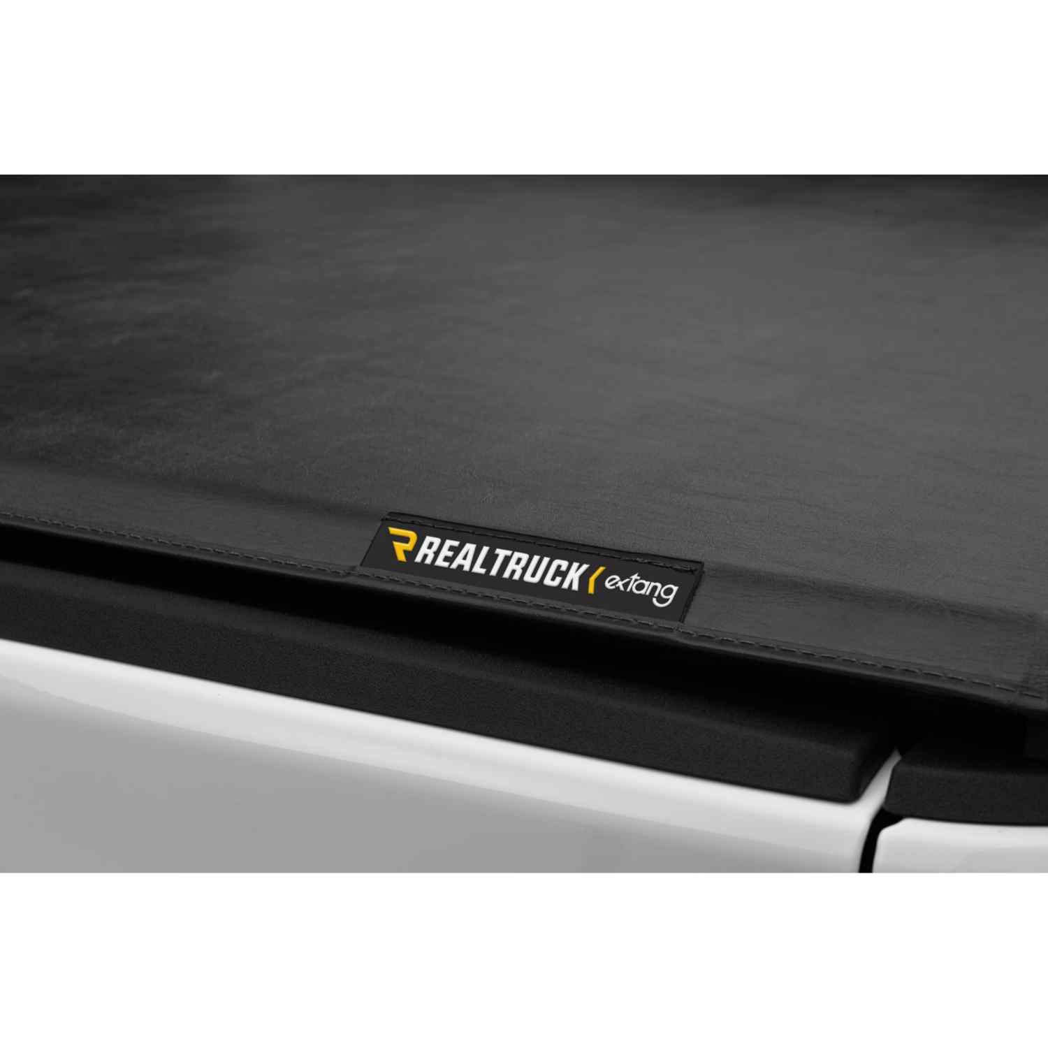 Extang Trifecta ALX 2020-2024 Jeep Gladiator Bed Tonneau Cover Badge