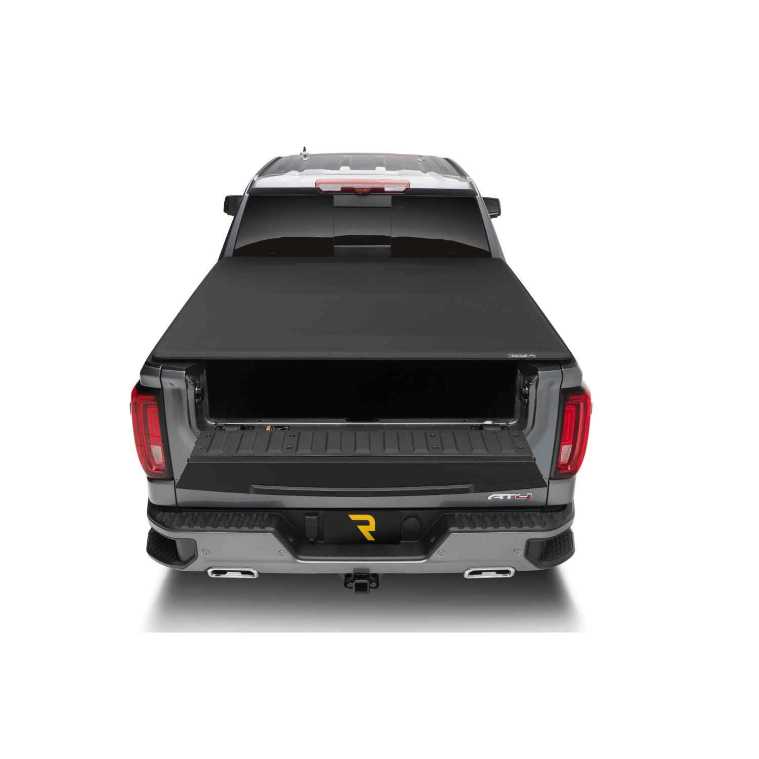 Extang Trifecta Signature 2.0 2015-2022 GMC Canyon and Chevy Colorado 5ft Bed Tonneau Cover Head On