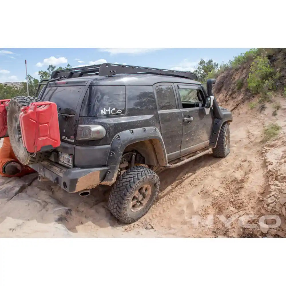 Prinsu Toyota FJ Cruiser Roof Rack Side View