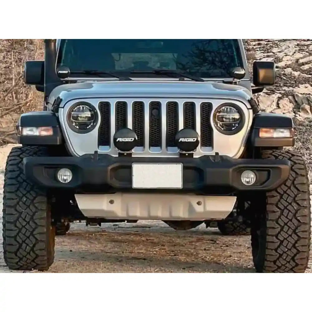 Jeep Wrangler JL with RIVAL aluminum sway bar skid