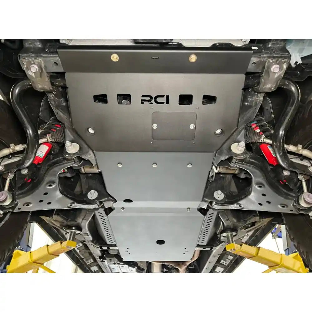 Large RCI transmission / mid skid plate alone