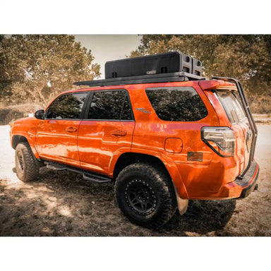 
Leitner ACS ROOF platform rack carrying gear on Toyota 4Runner