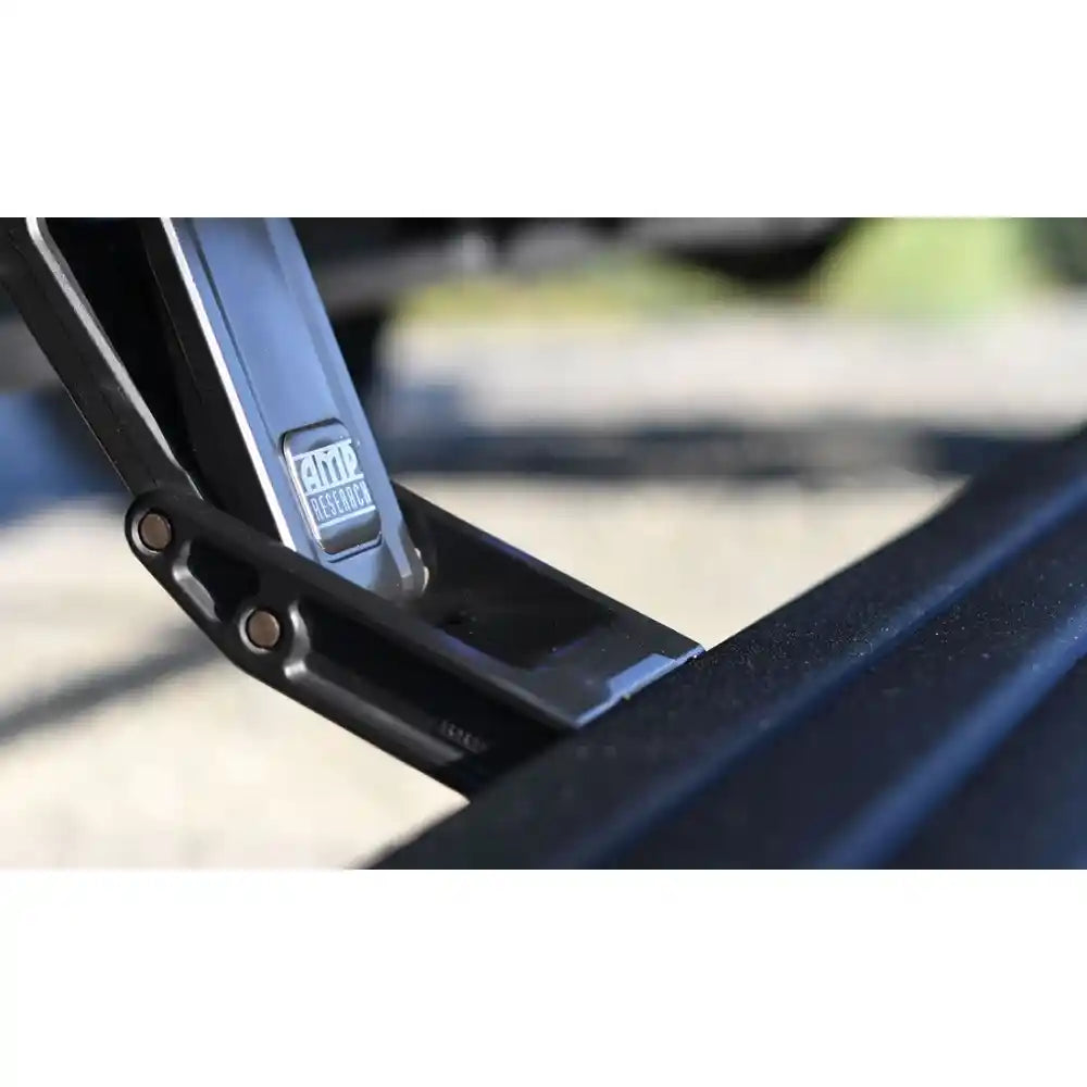 PowerStep hinge mechanism detail