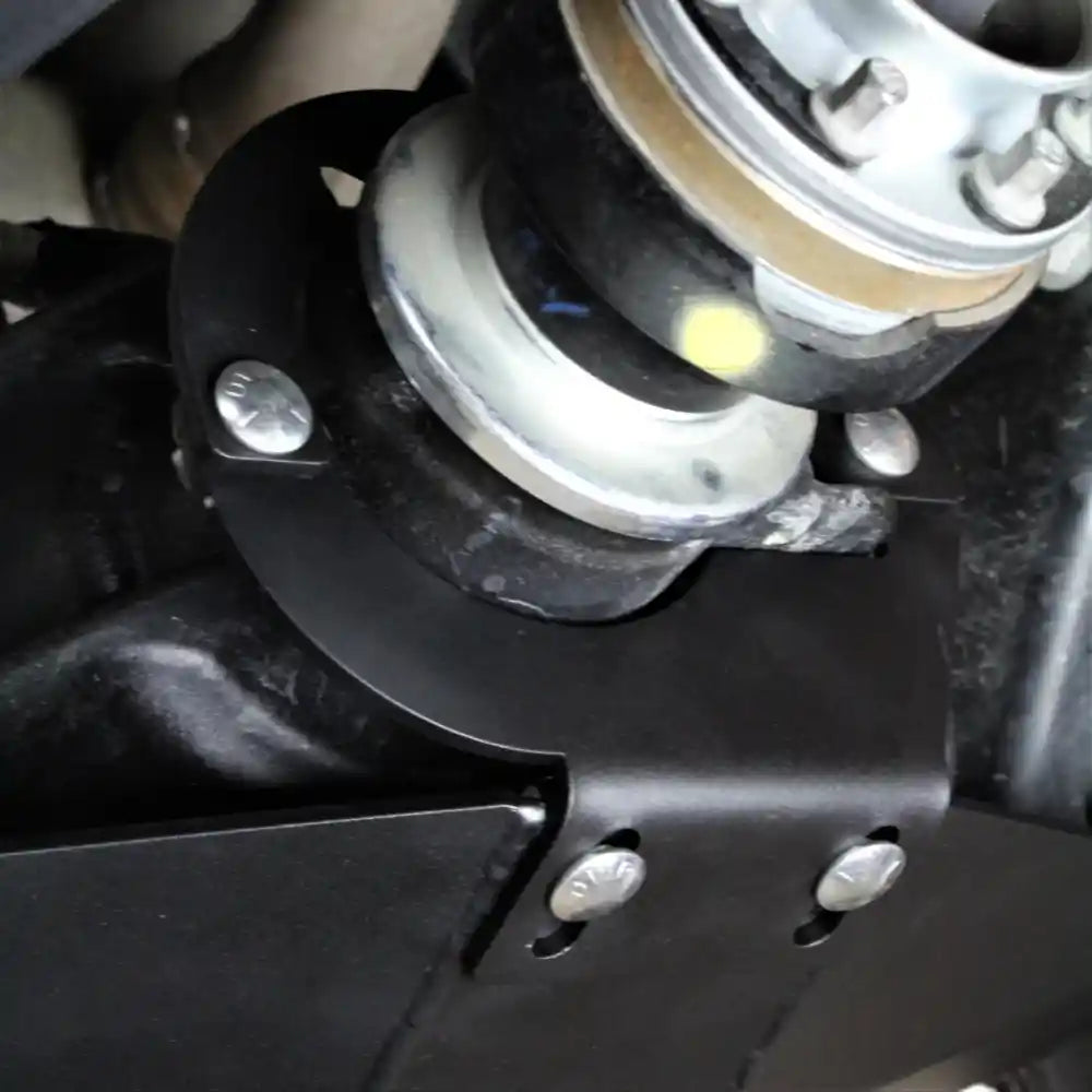 RCI Bronco diff skid plate mount close-up