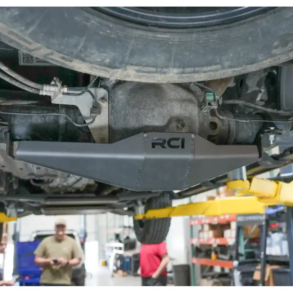 RCI Offroad rear axle protection plate