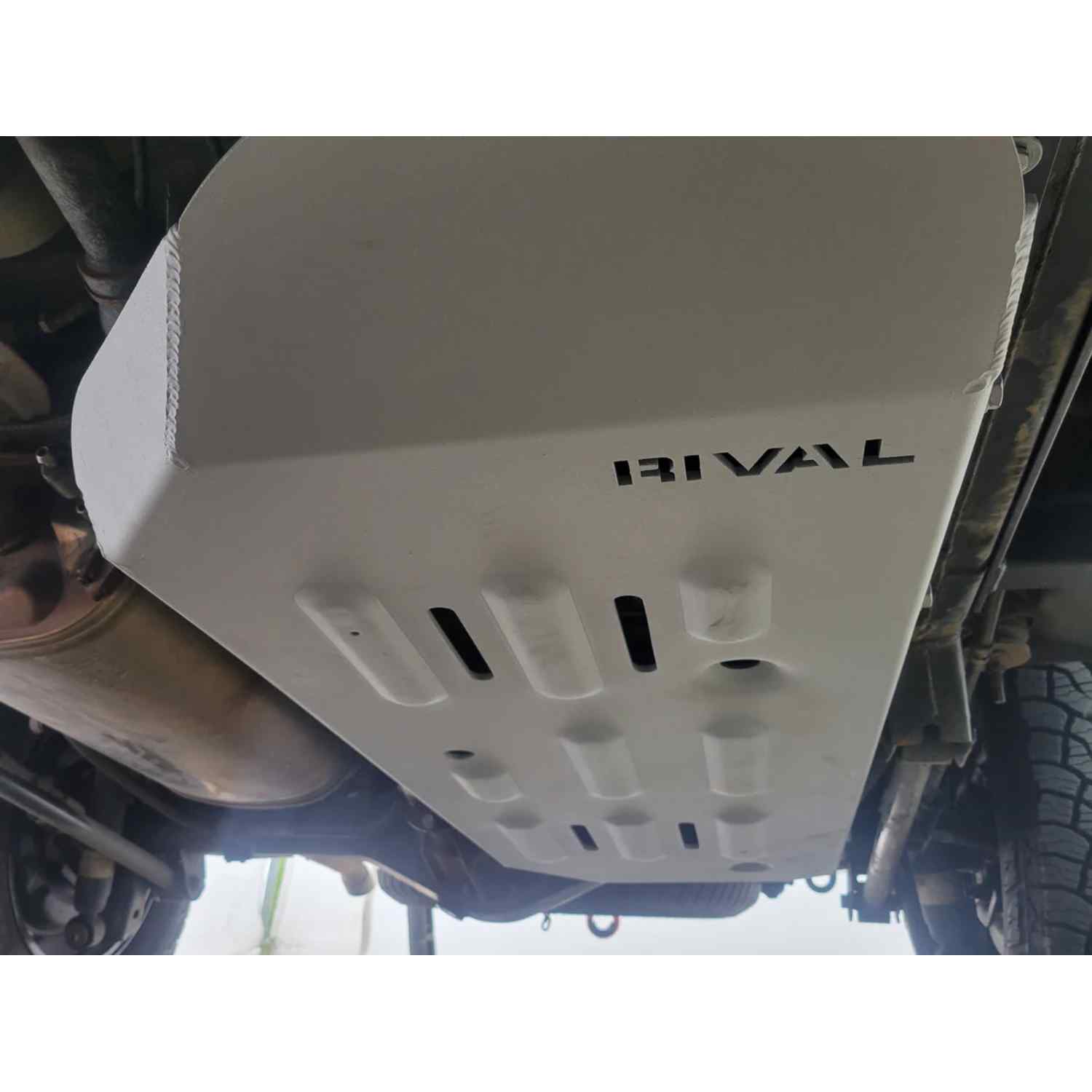 Mounted view of Gas Tank Skid Plate 4Runner