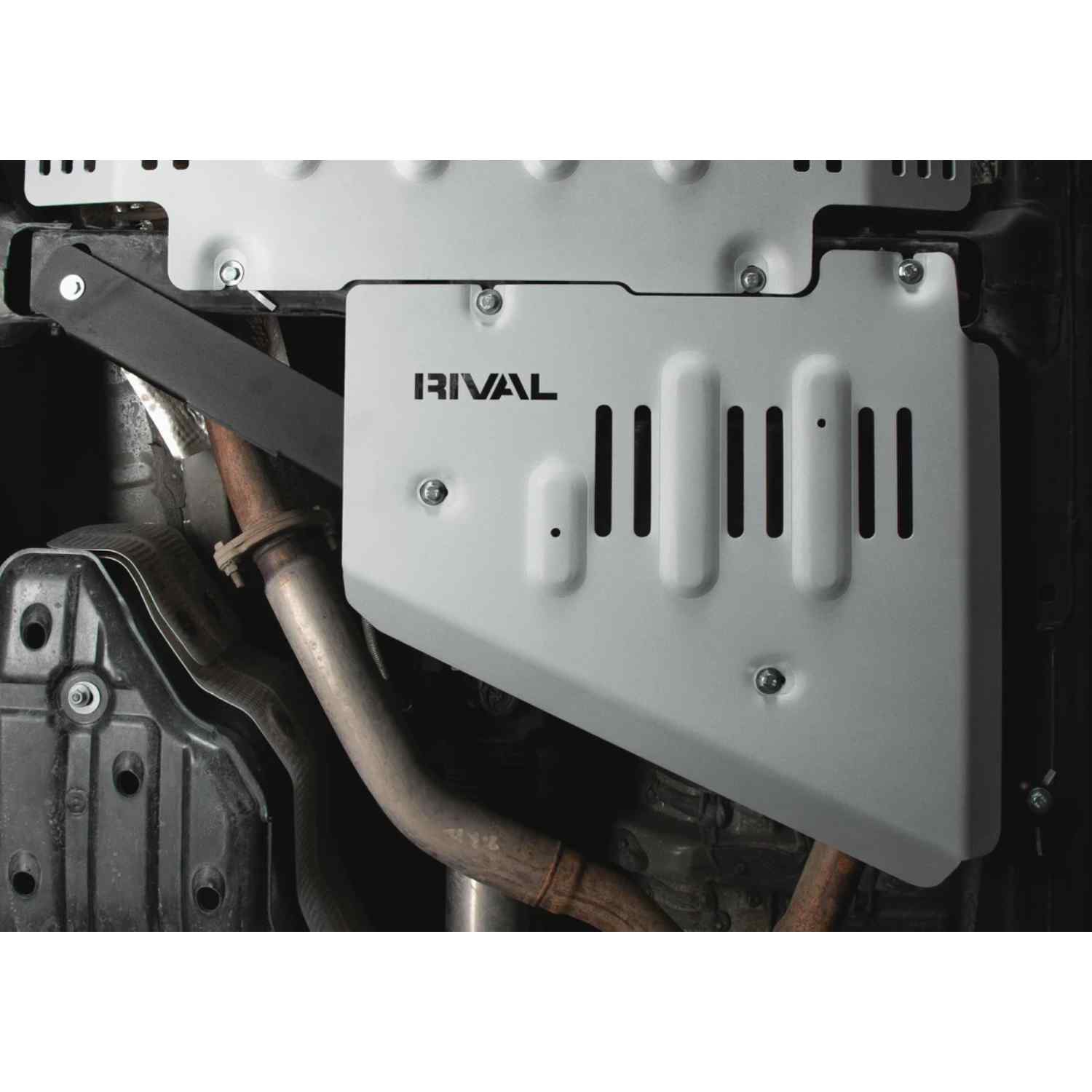 close up view of transmission skid plate