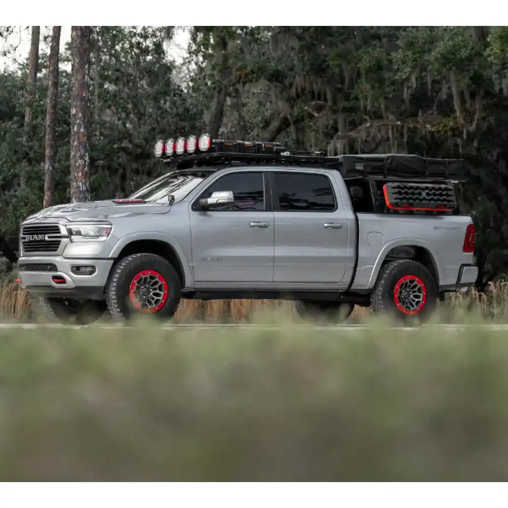 Side view of Silver RAM with mounted TUWA Pro rack