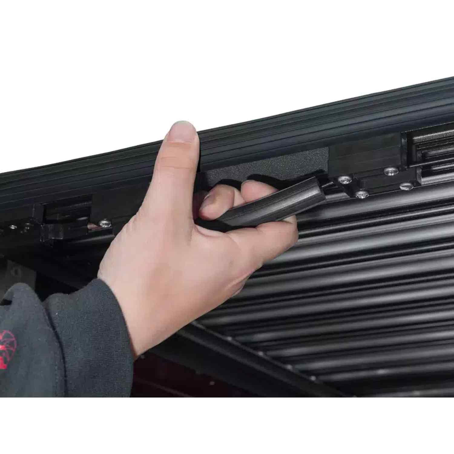 Retrax IX Tonneau Cover Handle View