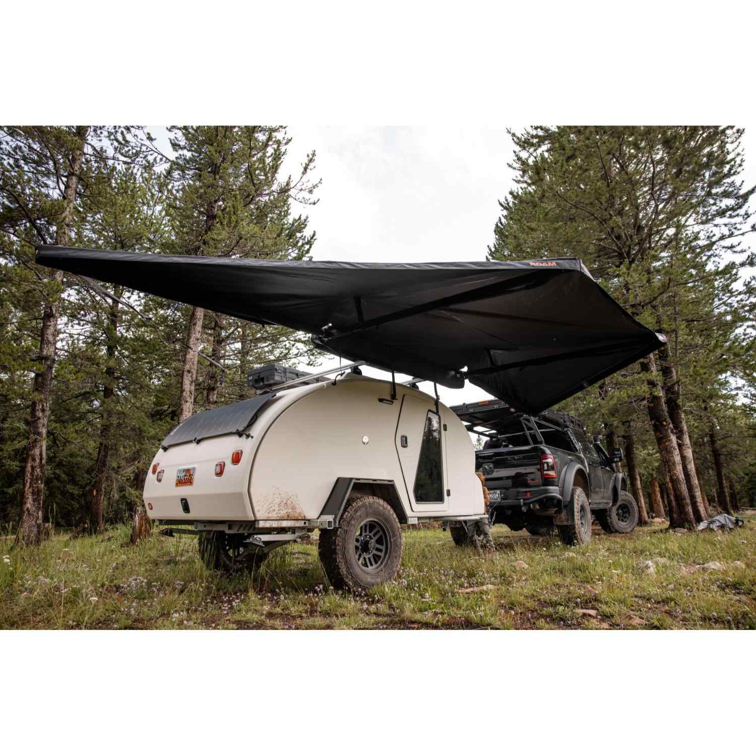 Roam KDL 180 awning progressive Back View