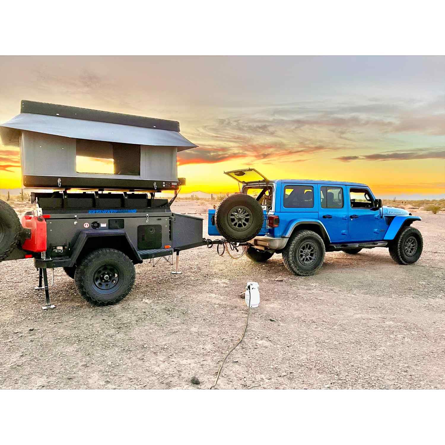 RTT mounted on a trailer with an open side view