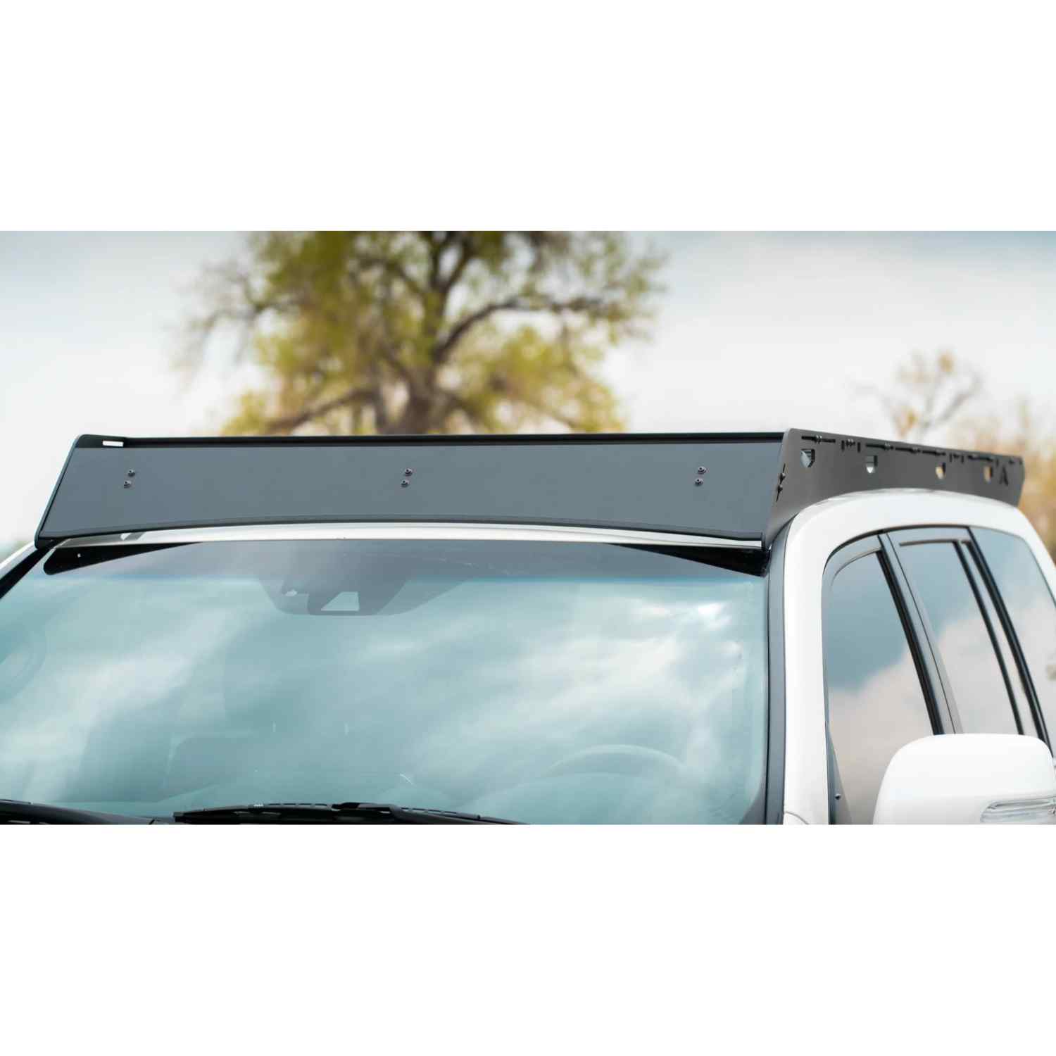 Sherpa Blanca 2008-2021 Toyota LC200 Roof Rack Front Closed View