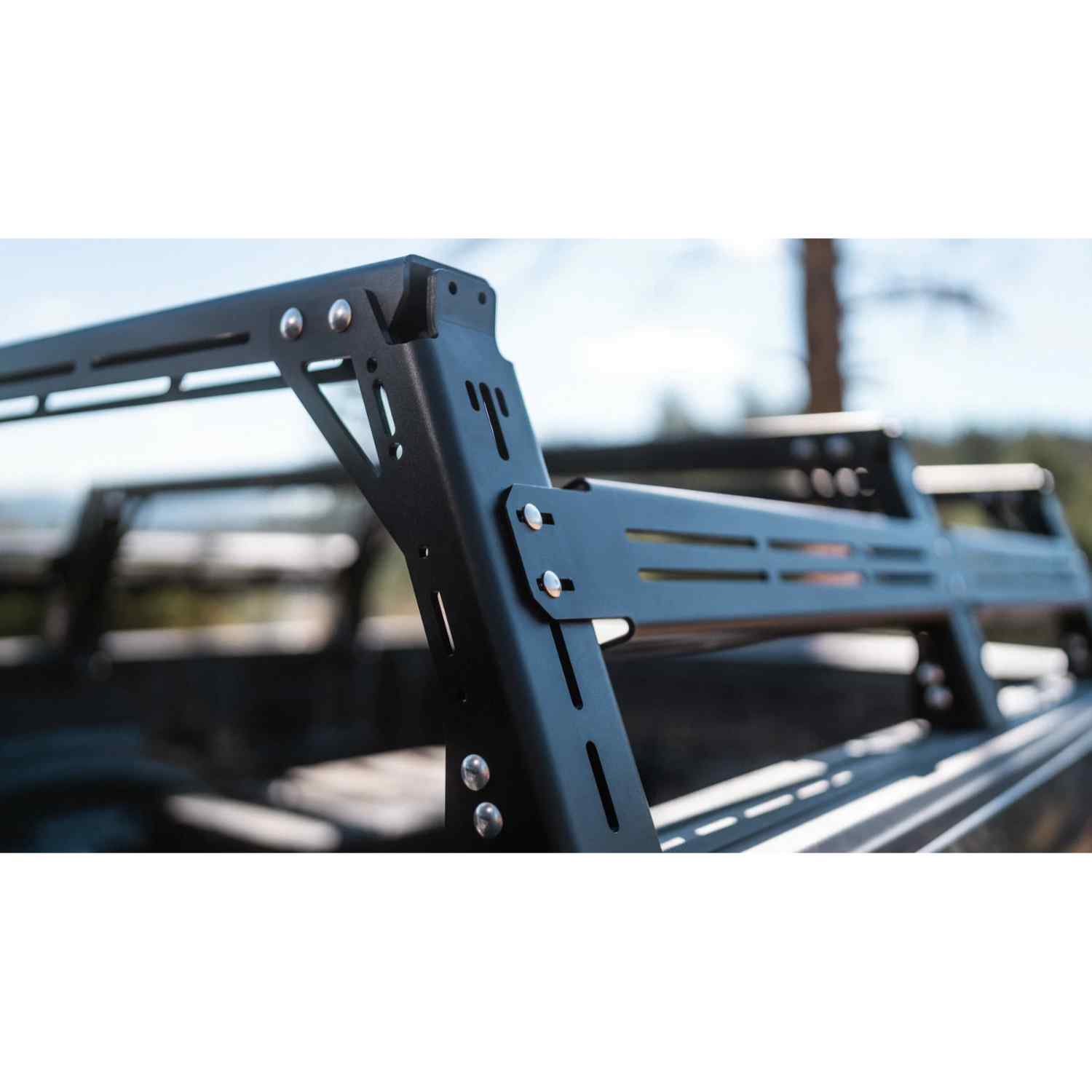Sherpa Mid-Height PAK System Bed Rack Side Closed View