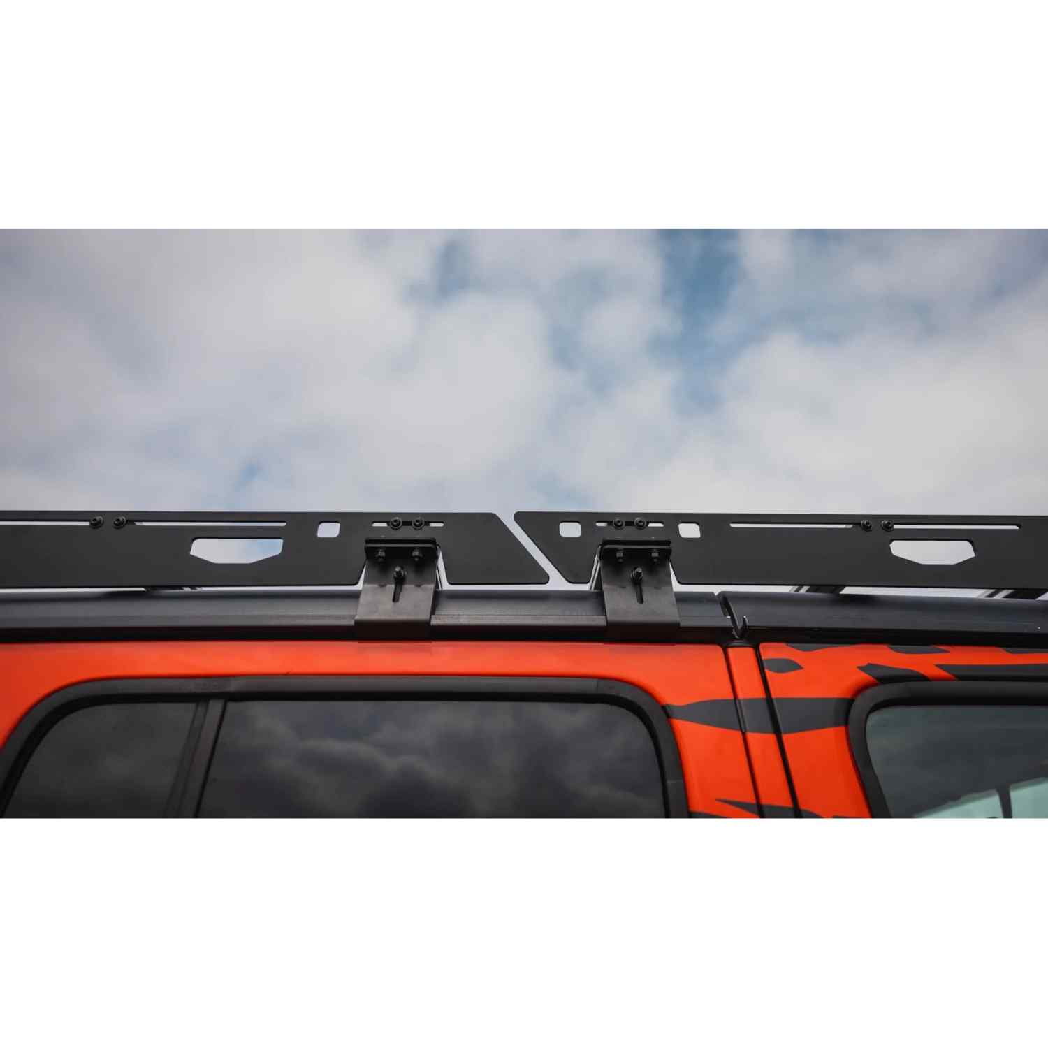 Sherpa Starlight 2018-2023 Jeep Wrangler JL Roof Rack Side Closed View