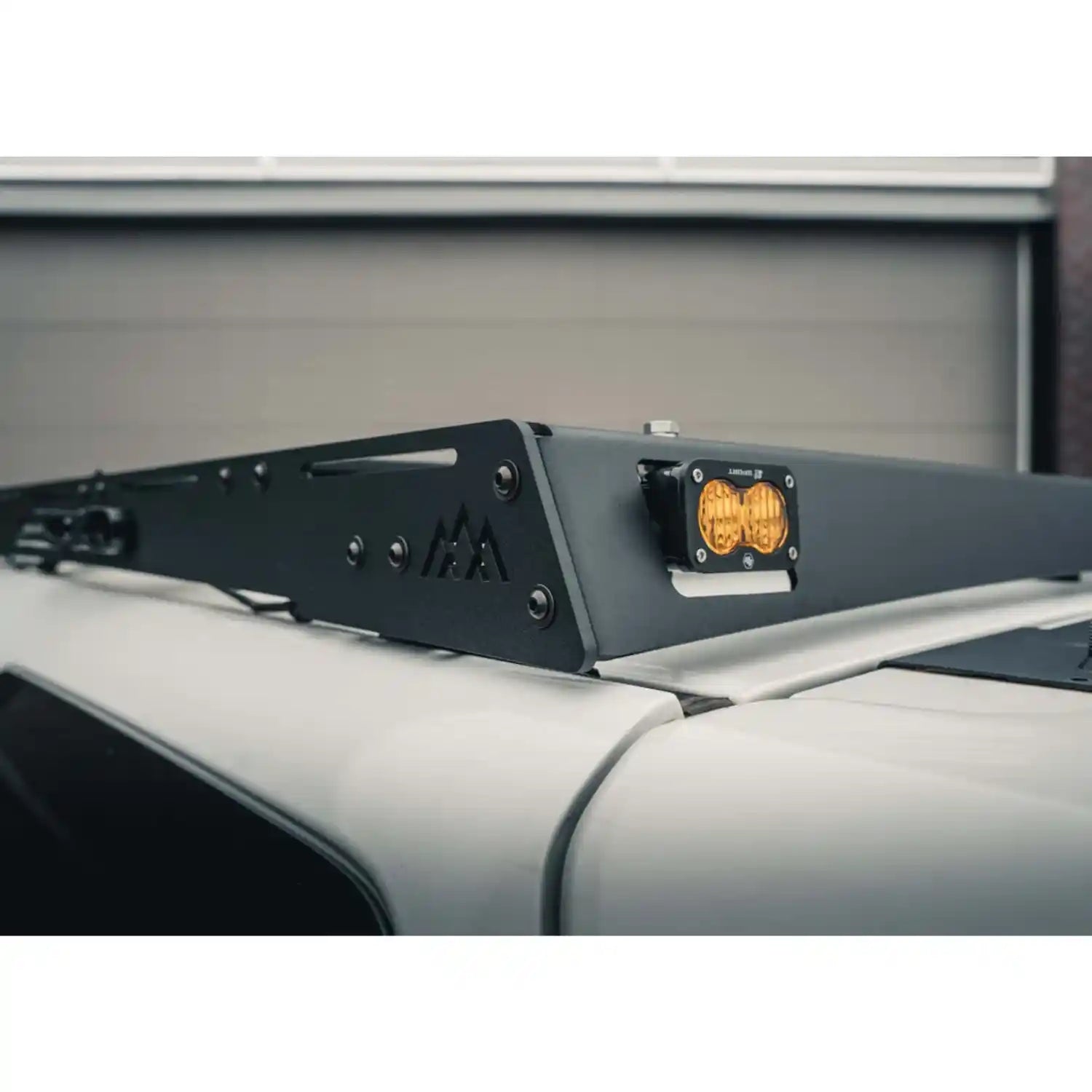 roof rack close up view to show its build and light fitting on front