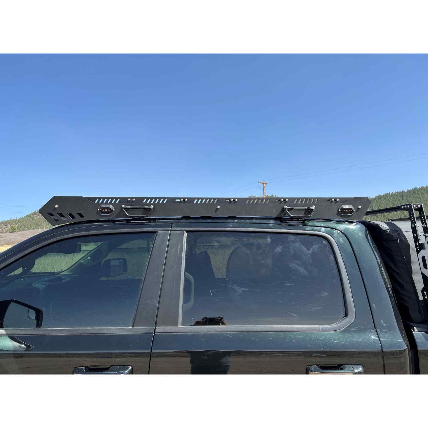 Uptop Overland Alpha 2019+ RAM 1500 5th Gen Crew Cab Roof Rack Closed View