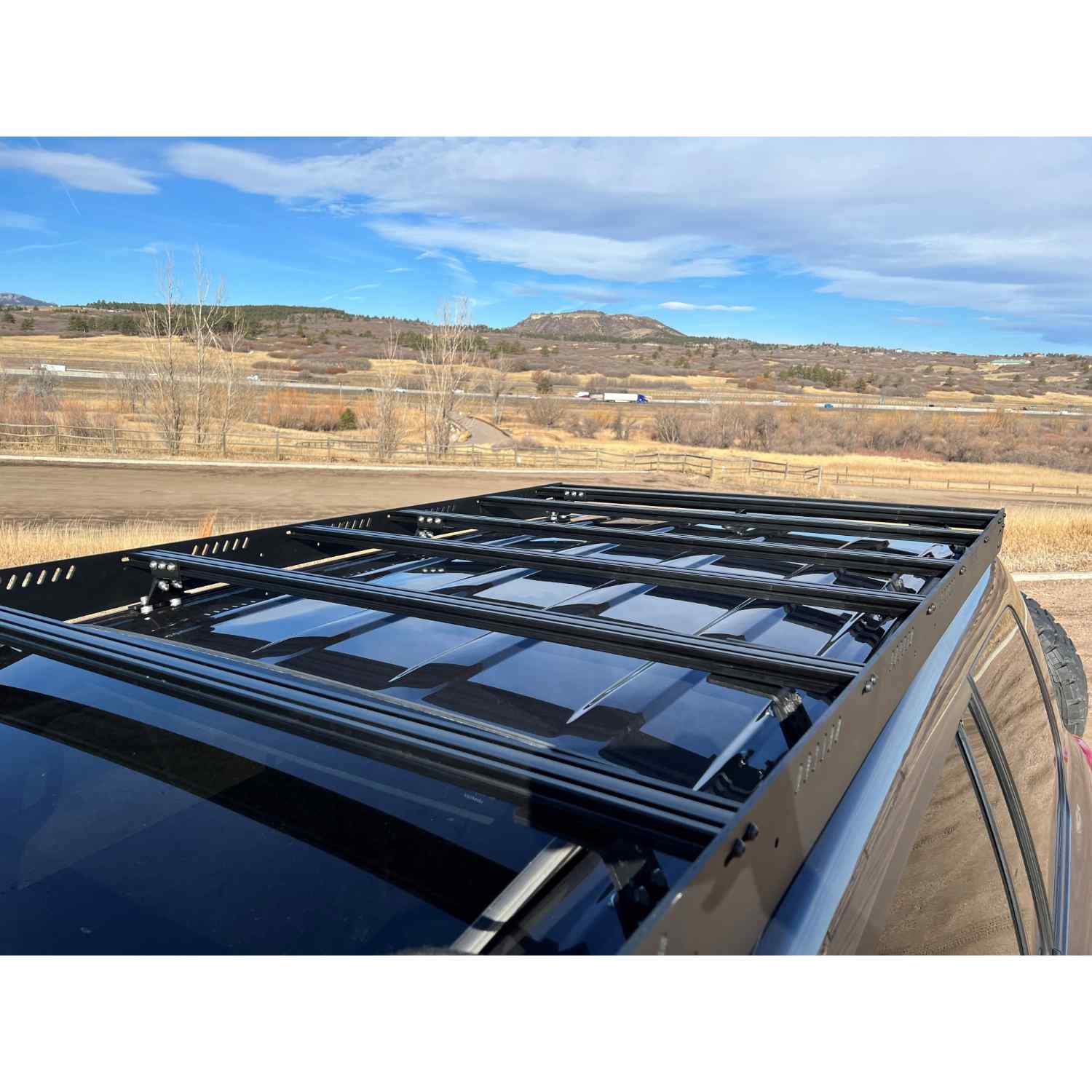 Uptop Overland Bravo 2007-2021 Toyota Land Cruiser 200 7th Generation Roof Rack Top View