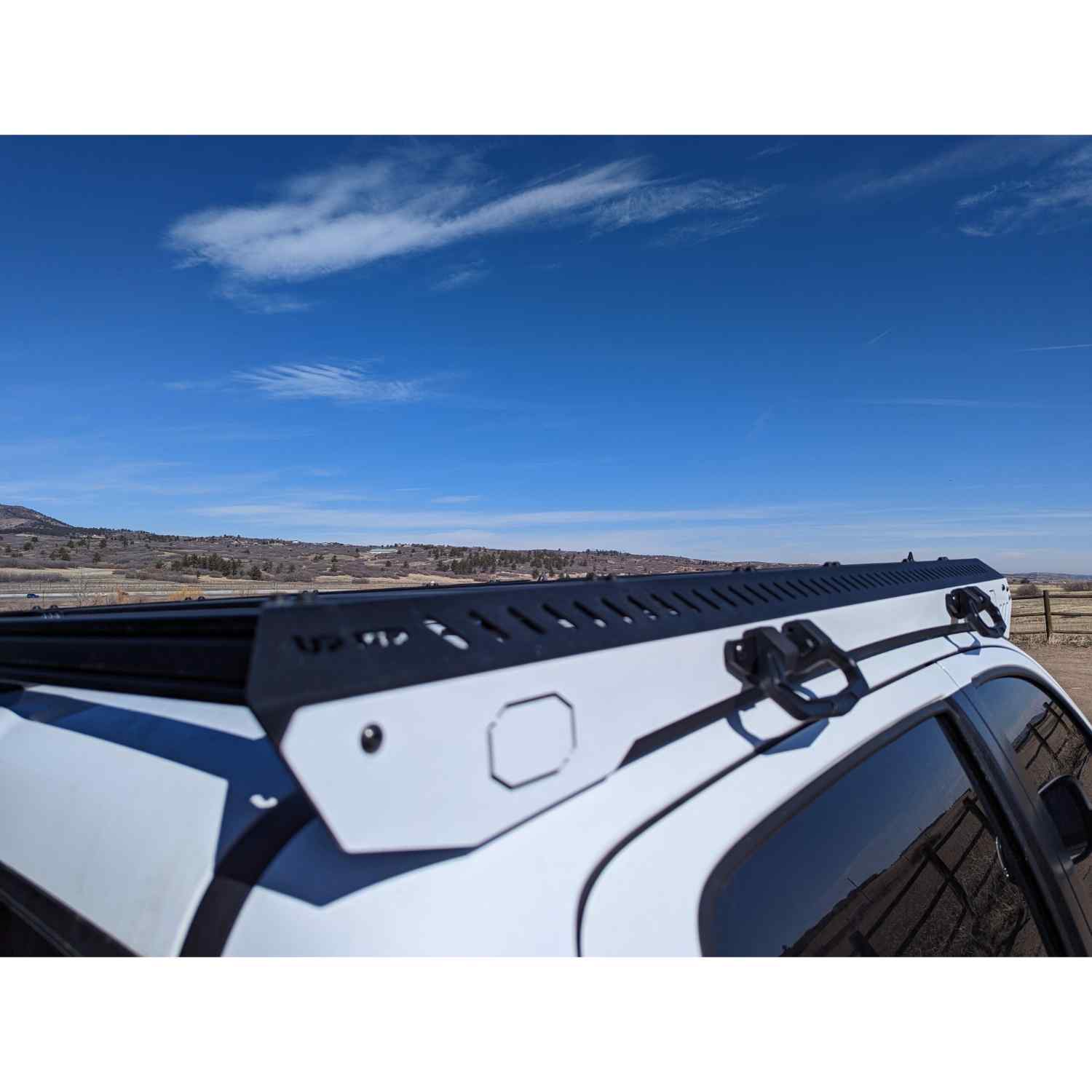 Uptop Overland Zulu 2005-Current  Toyota Tacoma Roof Rack Closed View