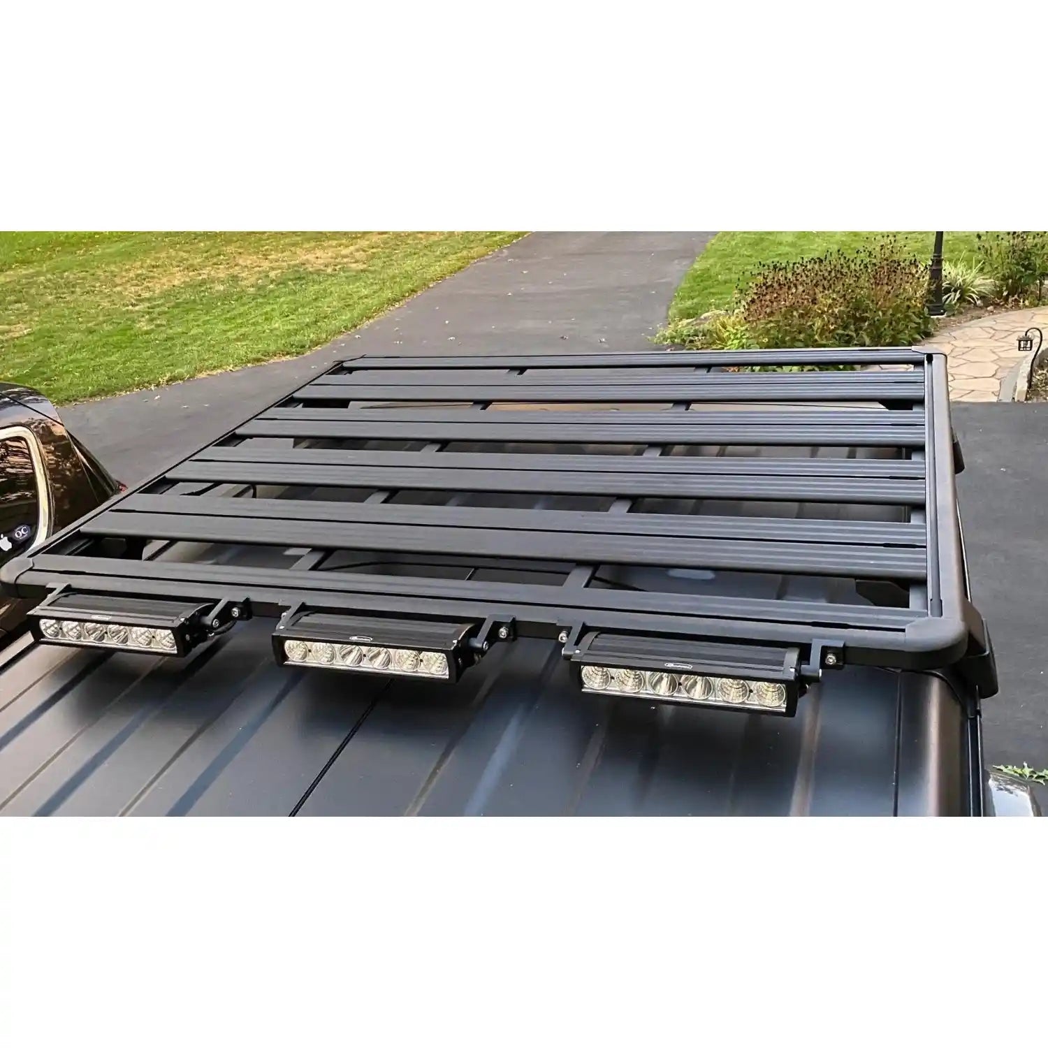 roof rack with lights view