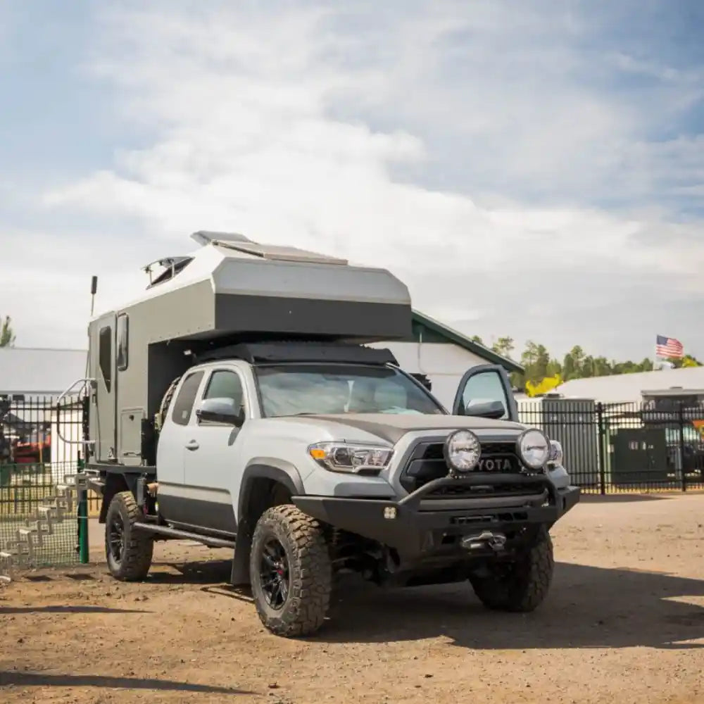 Prinsu Access Rack on Black Tacoma Detail View
