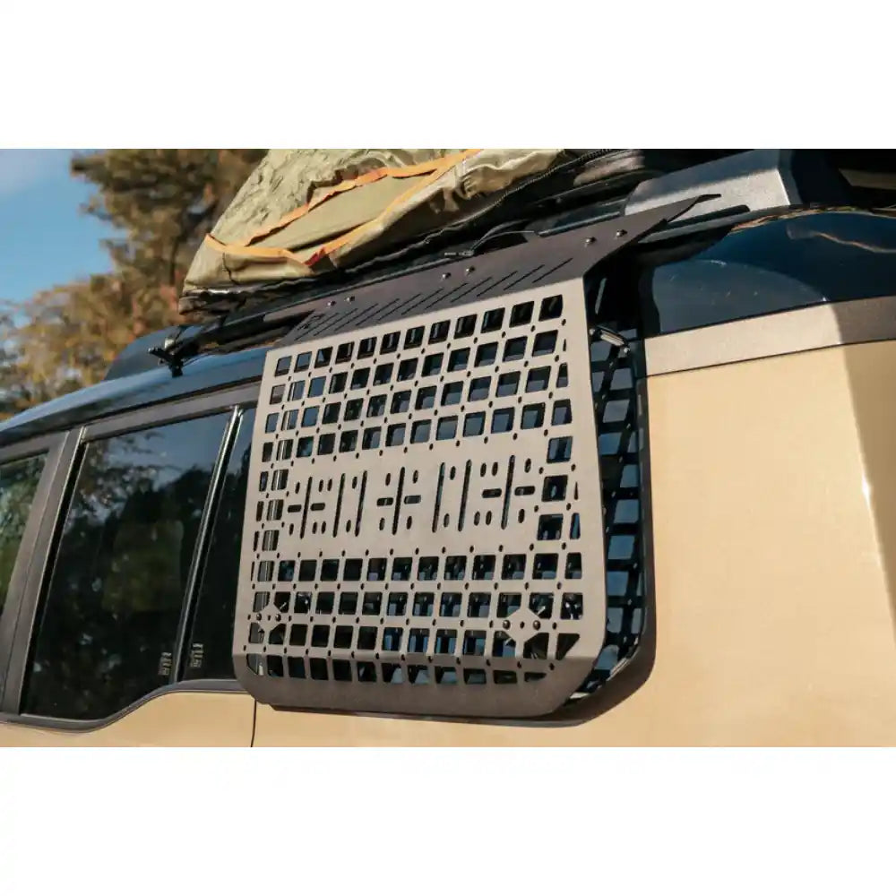 Rago GX 550 exterior Molle panel, side close-up