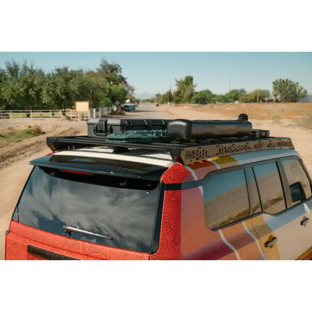 Rago roof rack on Land Cruiser, rear top view