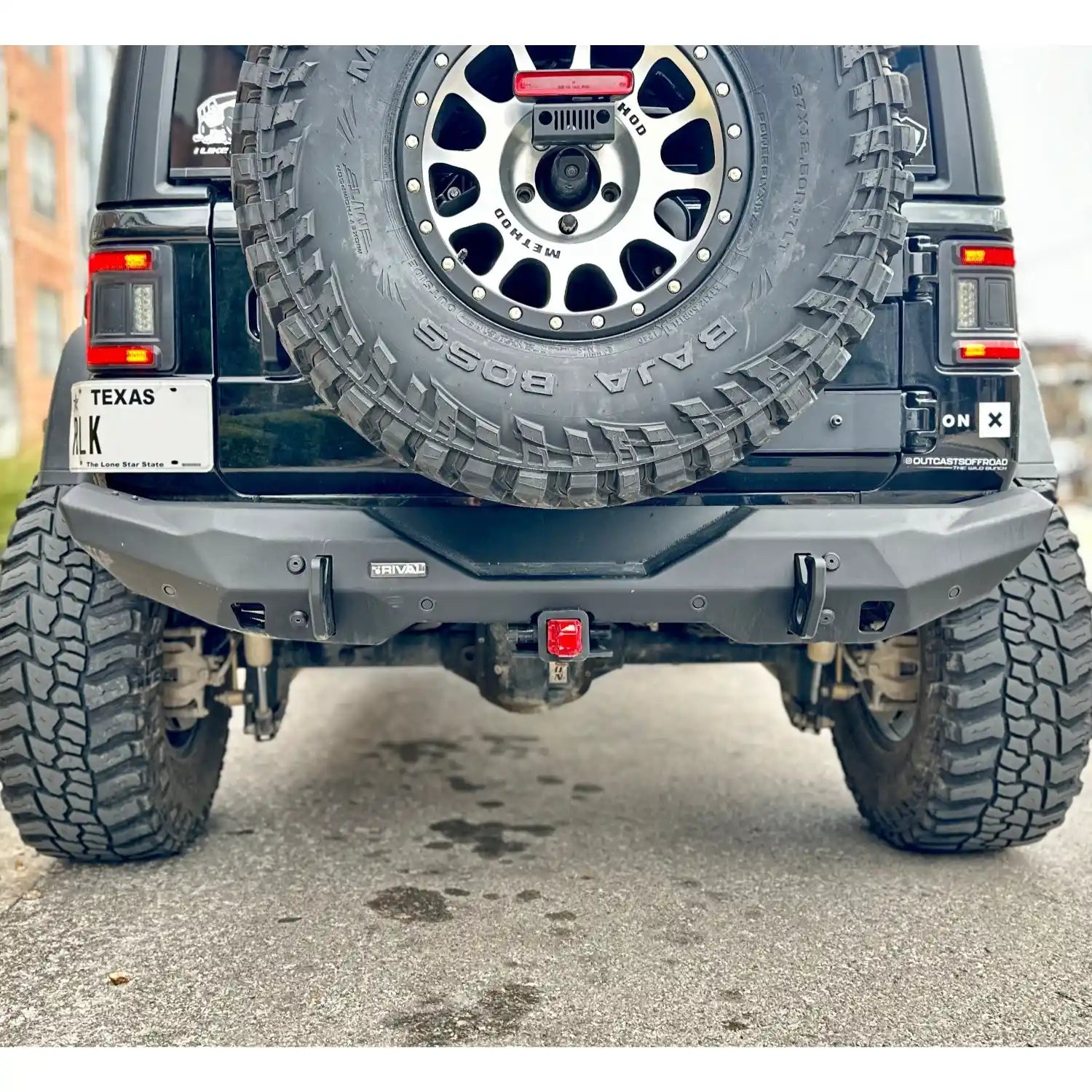 rear view of stubby bumper on Wrangler