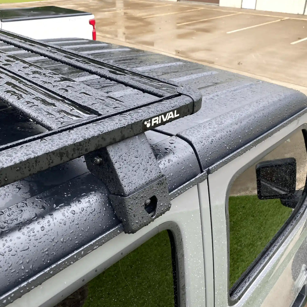 roof rack closeup view in rain