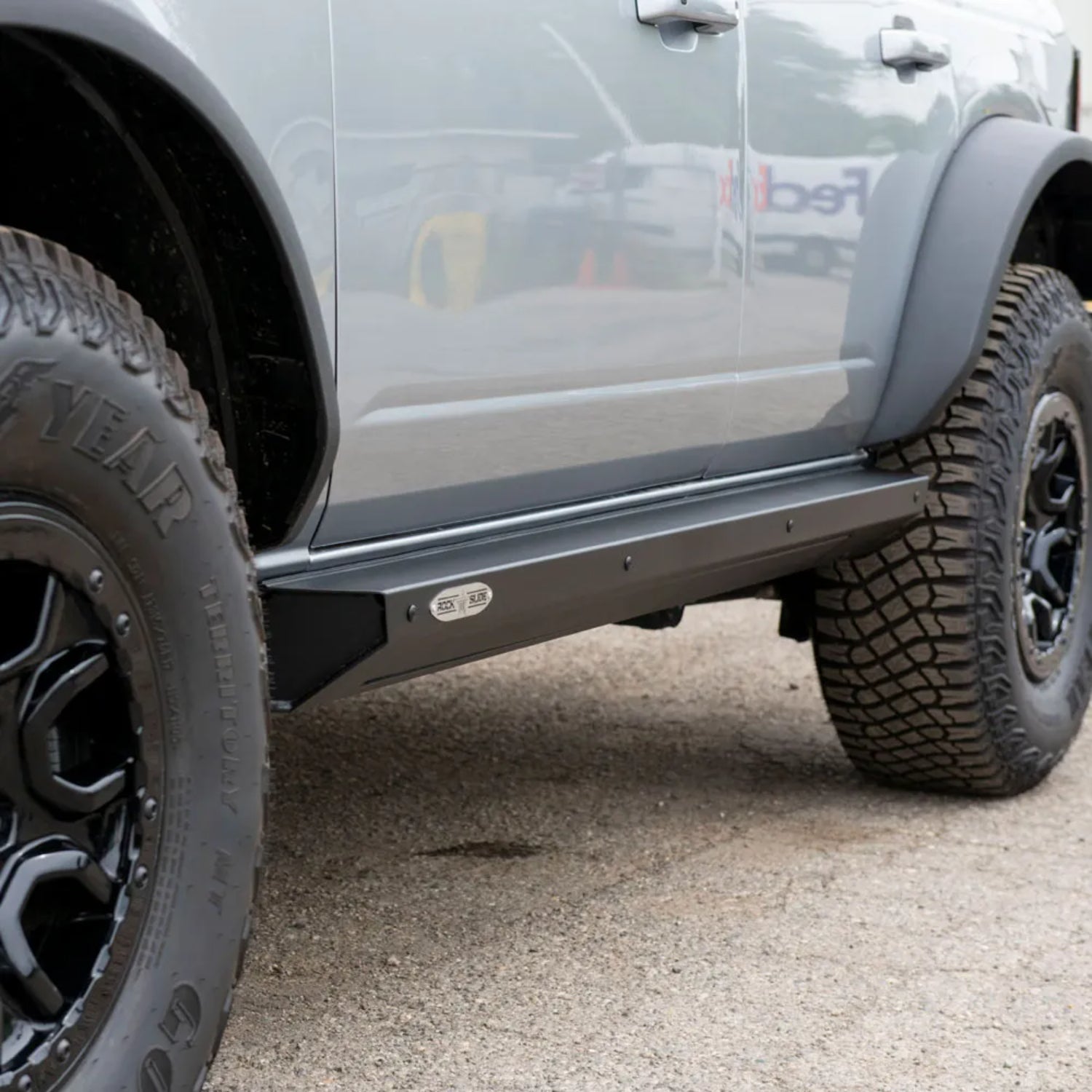 Rock Slide Engineering Bronco 4 Door Step Slider side view