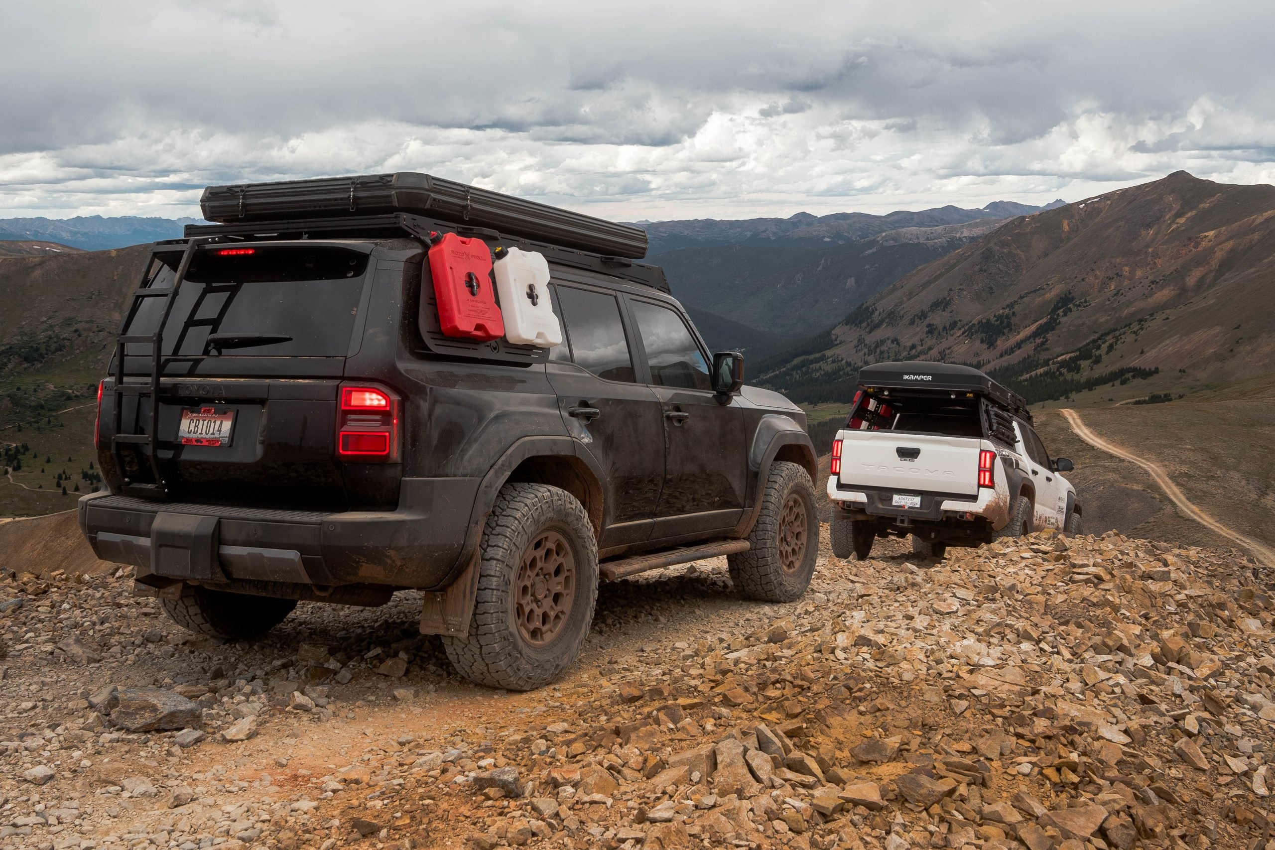 Rock Sliders for Toyota Land Cruiser, CBI Standard Series - Close-up