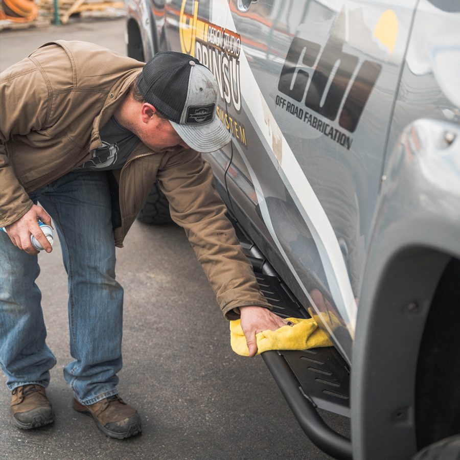 Toyota Tundra, CBI Overland Rock Sliders - Close-up