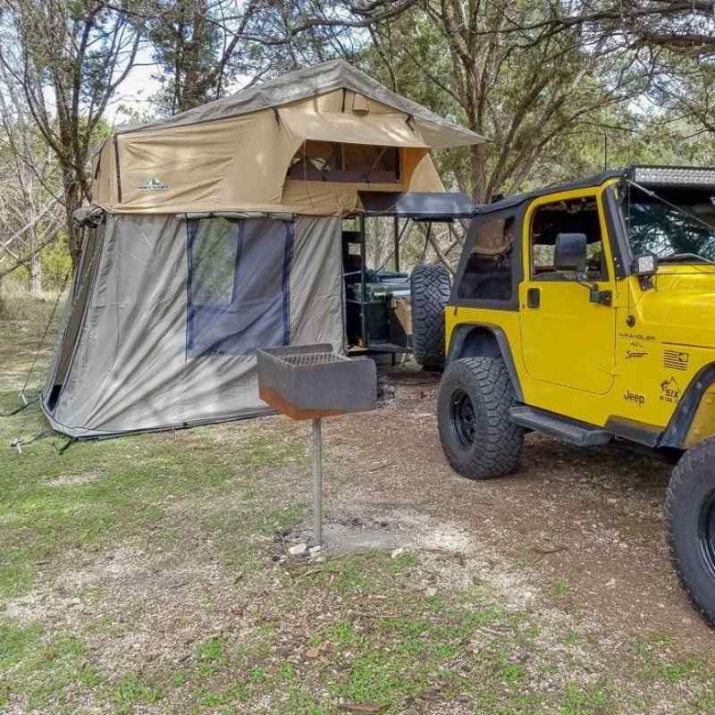 Tuff Stuff® Elite Overland™ Roof Top Tent & Annex Room, 5 Person Life style